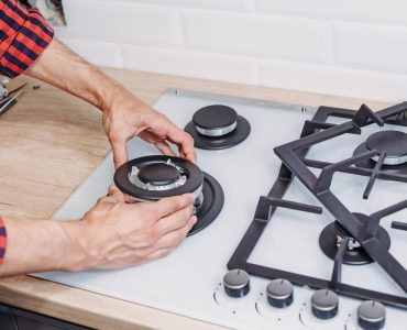 disconnecting a gas stove